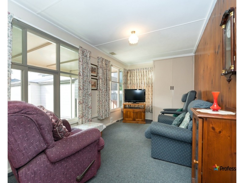 30 Becket Street, Glenroy VIC 3046