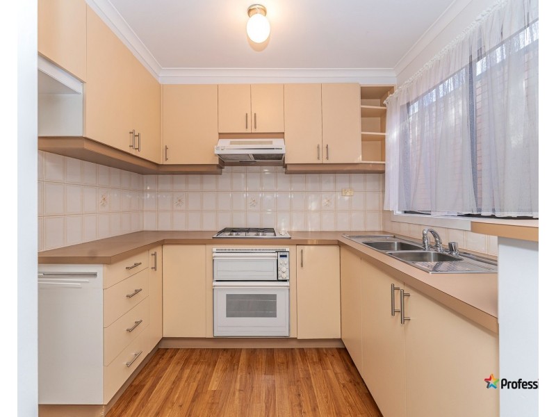 30 Becket Street, Glenroy VIC 3046