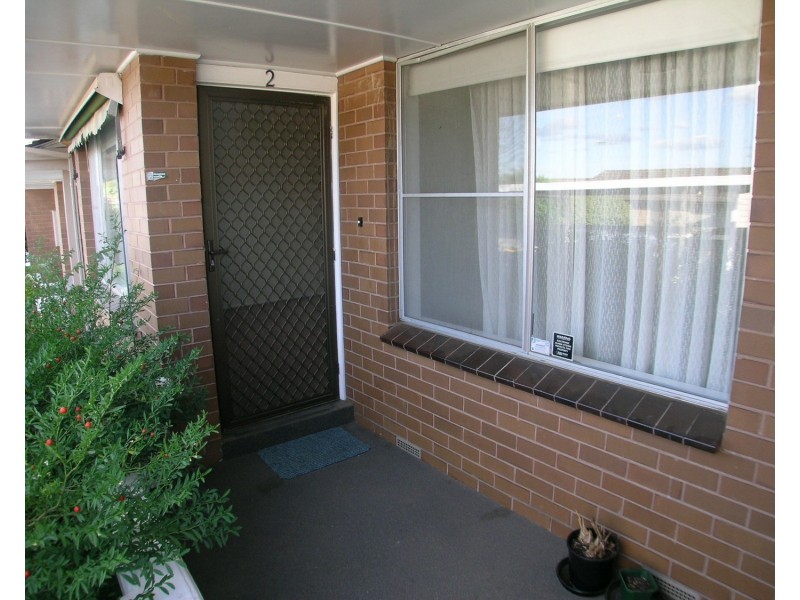 2/27 Grandview Street, Glenroy VIC 3046