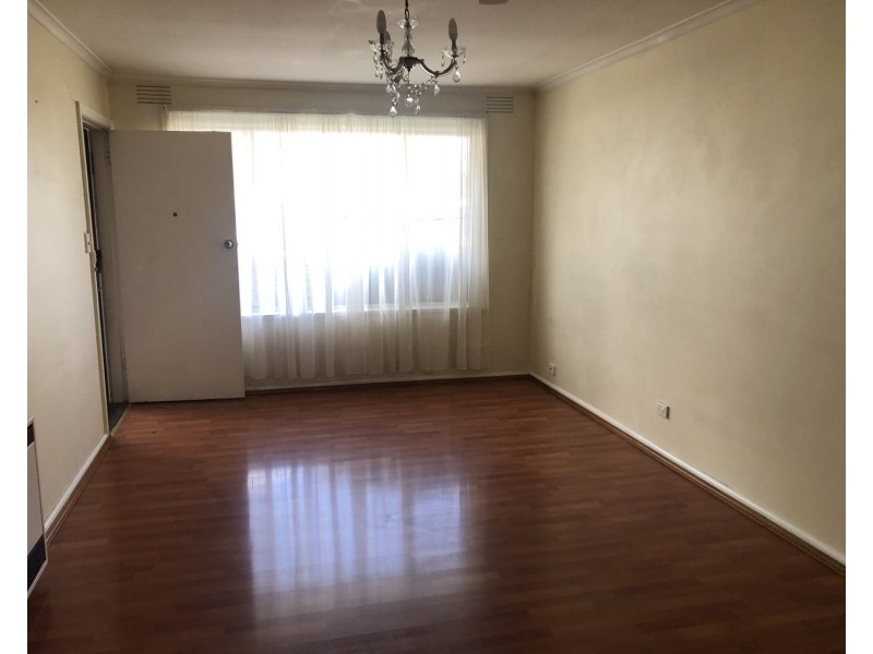 2/27 Grandview Street, Glenroy VIC 3046