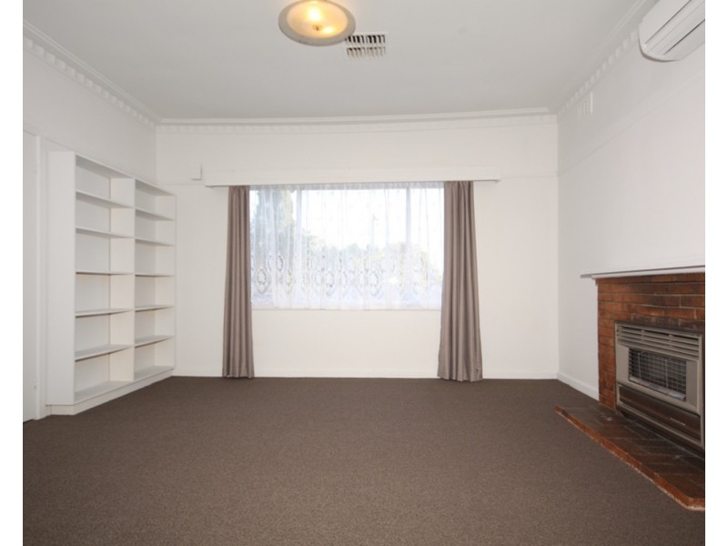 6 Kiama Street, Glenroy VIC 3046