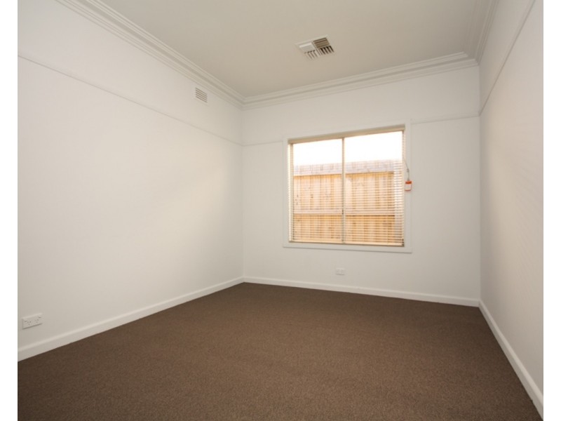 6 Kiama Street, Glenroy VIC 3046