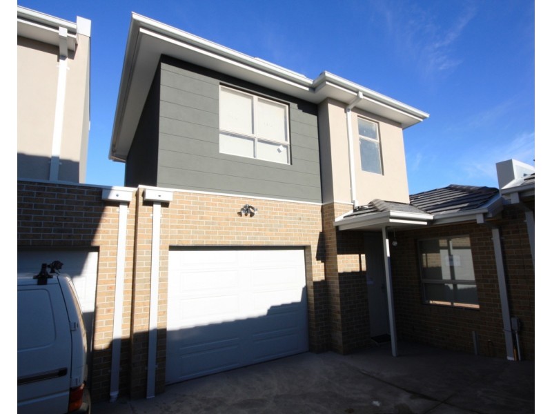 2/65 Chapman Avenue, Glenroy VIC 3046