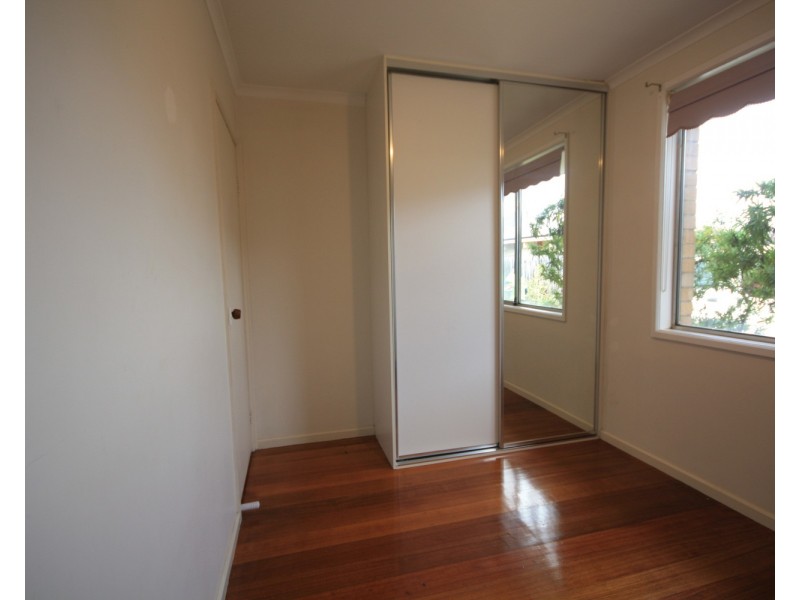 1 Hocter Close, Gladstone Park VIC 3043