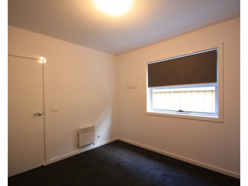 4/4 Grandview Street, Glenroy VIC 3046