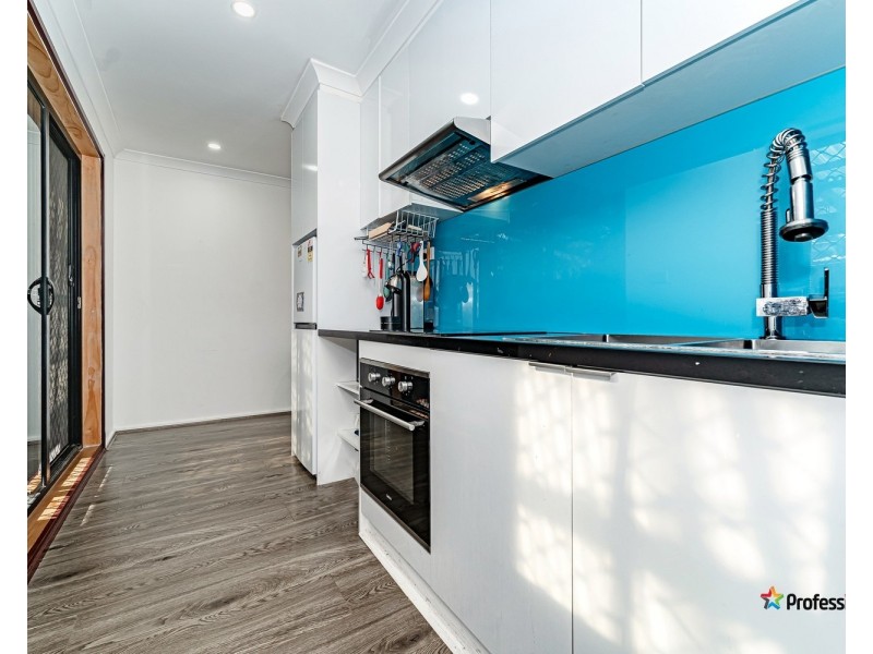 4/9-11 Chris Court, Oak Park VIC 3046