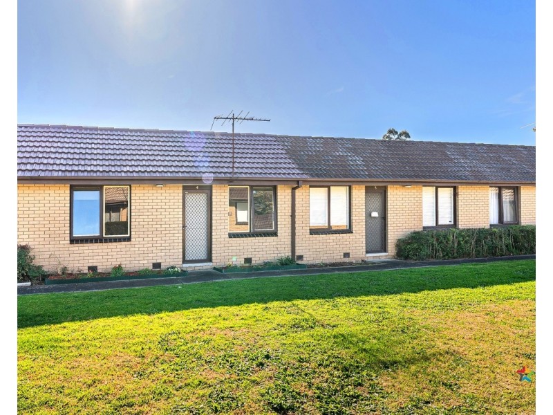 4/9-11 Chris Court, Oak Park VIC 3046