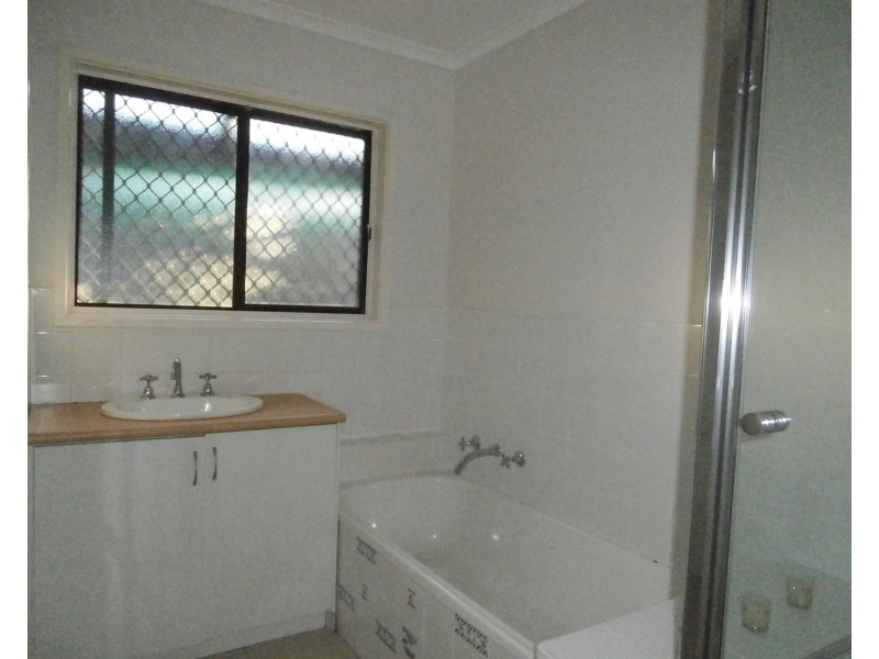 10 Ruby Court, Meadow Heights VIC 3048