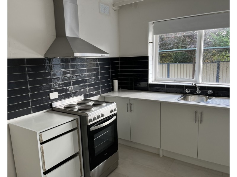 5/11 NICHOLAS Street, Broadmeadows VIC 3047