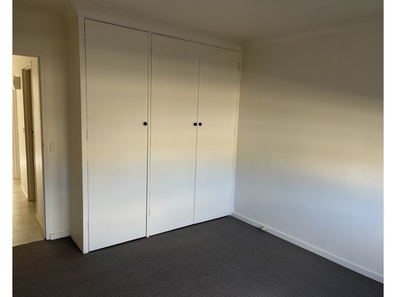 5/11 NICHOLAS Street, Broadmeadows VIC 3047