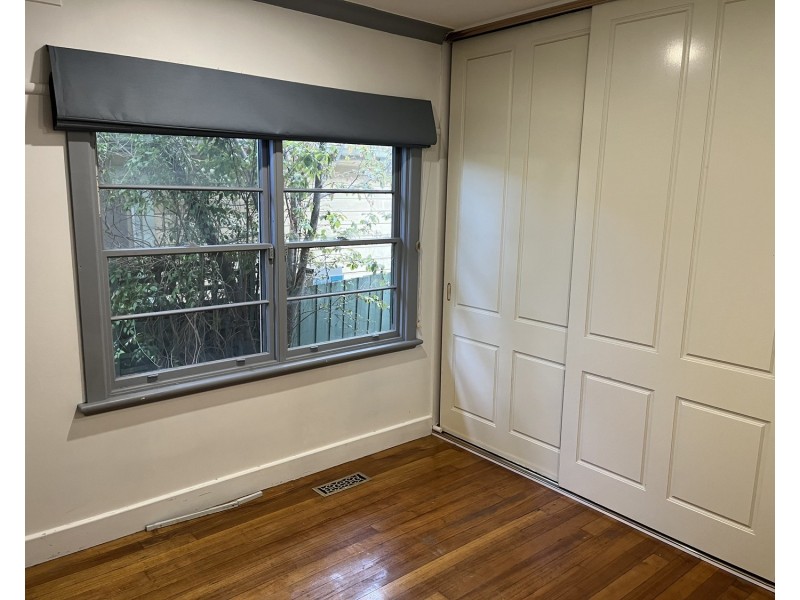 11 Illawarra Street, Glenroy VIC 3046