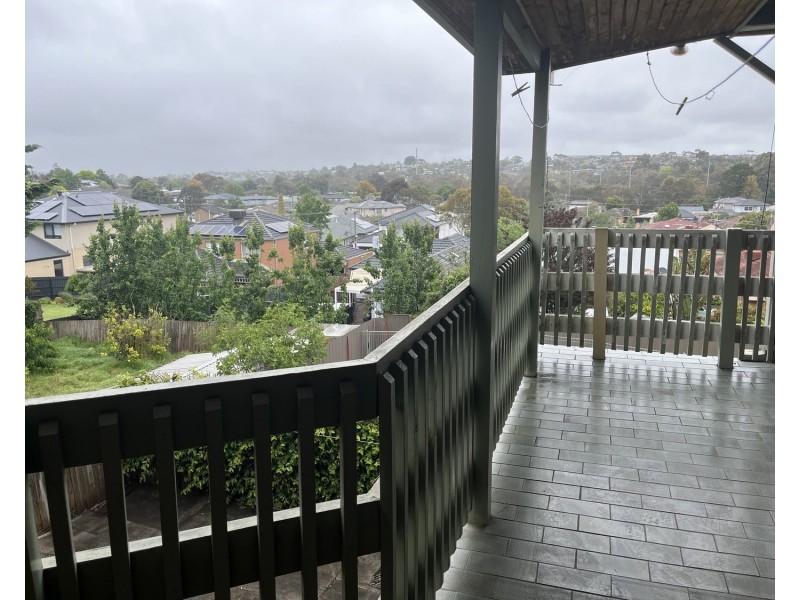 33 Devereaux Street, Oak Park VIC 3046