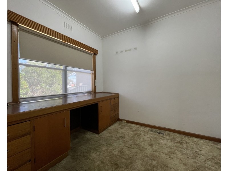 2 Cromwell Street, Glenroy VIC 3046
