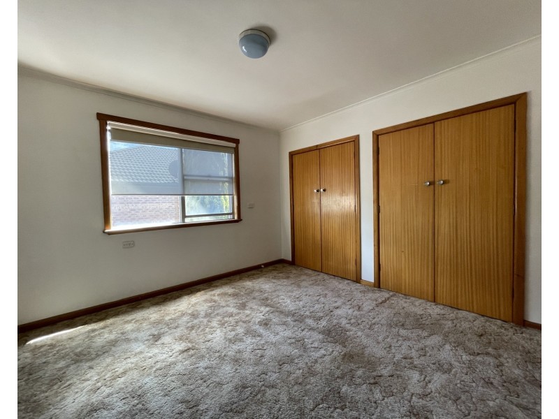 2 Cromwell Street, Glenroy VIC 3046