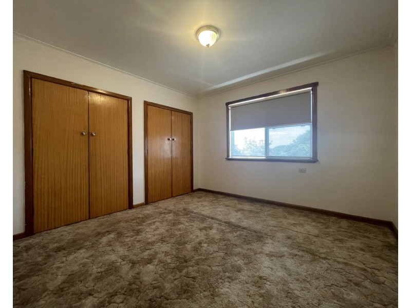 2 Cromwell Street, Glenroy VIC 3046