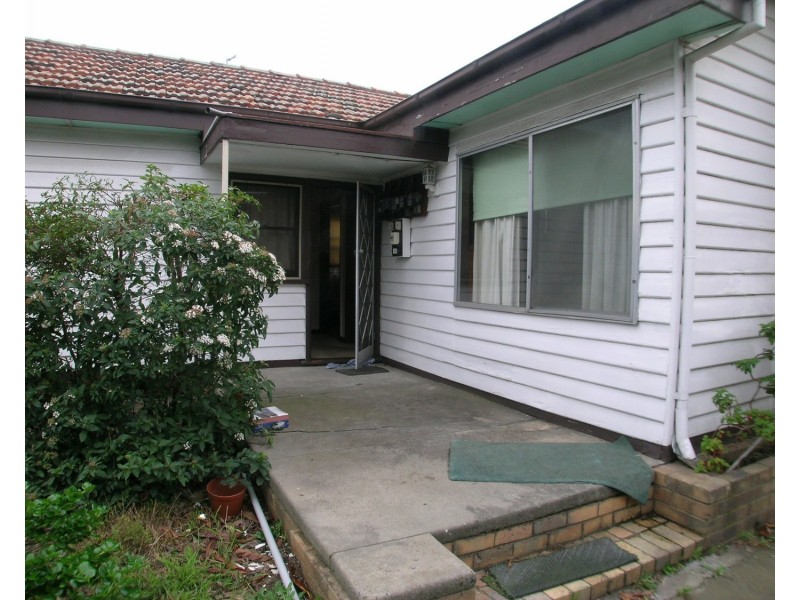 1/142 West Street, Glenroy VIC 3046