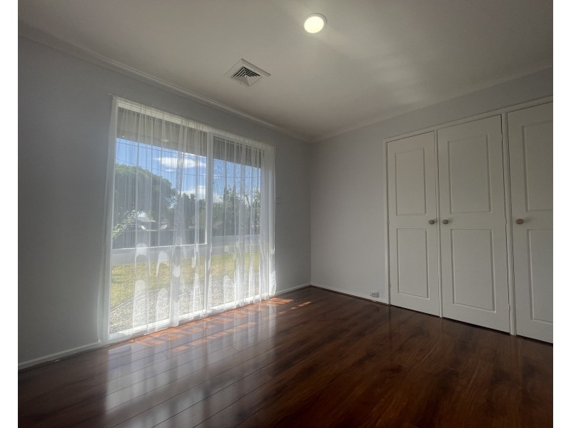 1/1 Ellam Court, Meadow Heights VIC 3048