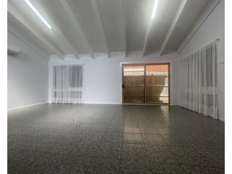 1/1 Ellam Court, Meadow Heights VIC 3048