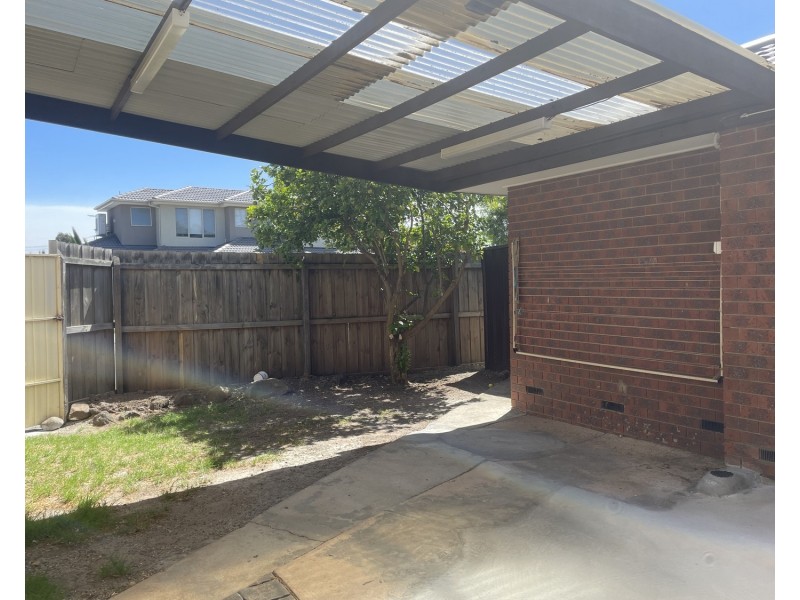 1/1 Ellam Court, Meadow Heights VIC 3048