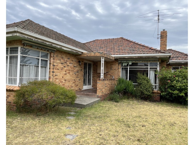 70 Chapman Avenue, Glenroy VIC 3046