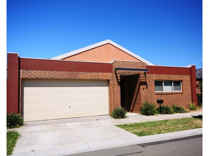 6 Thatcham Lane, Craigieburn VIC 3064
