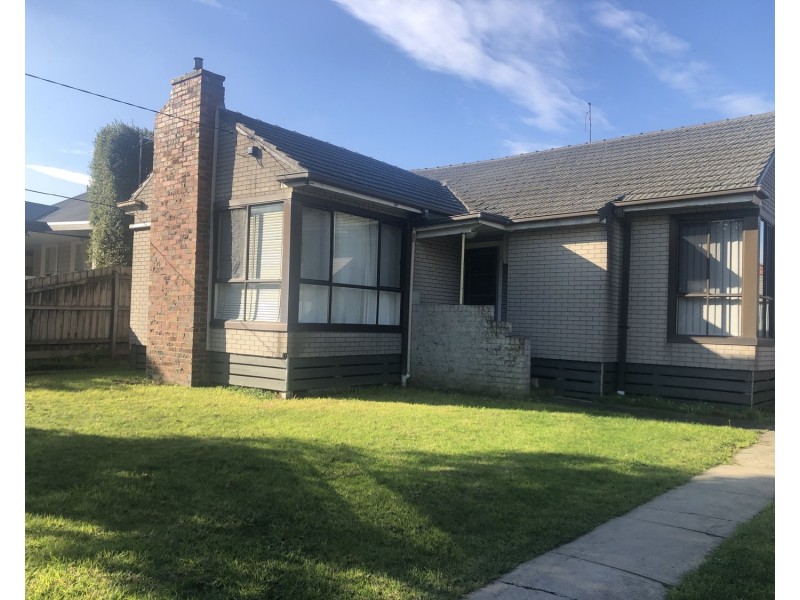 14 Alpine Grove, Pascoe Vale VIC 3044