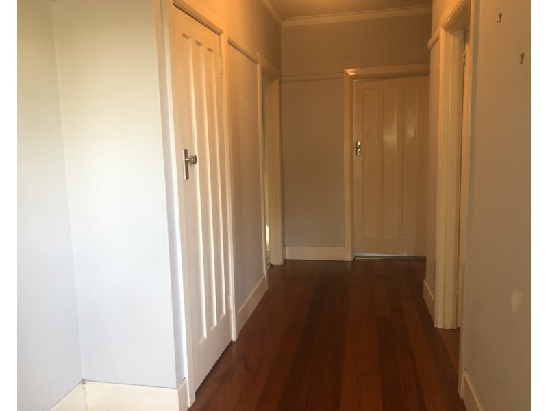 14 Alpine Grove, Pascoe Vale VIC 3044