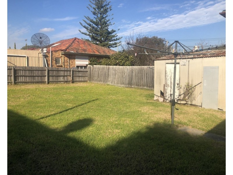 14 Alpine Grove, Pascoe Vale VIC 3044