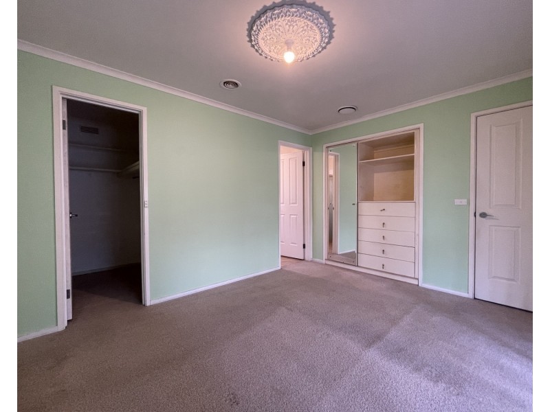 14 Birtley Court, Greenvale VIC 3059