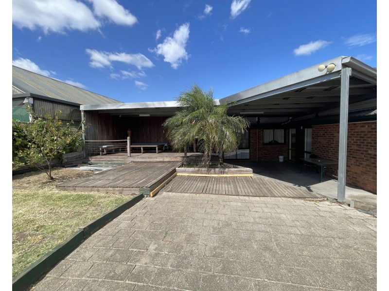 14 Birtley Court, Greenvale VIC 3059