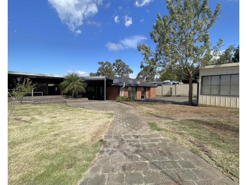 14 Birtley Court, Greenvale VIC 3059