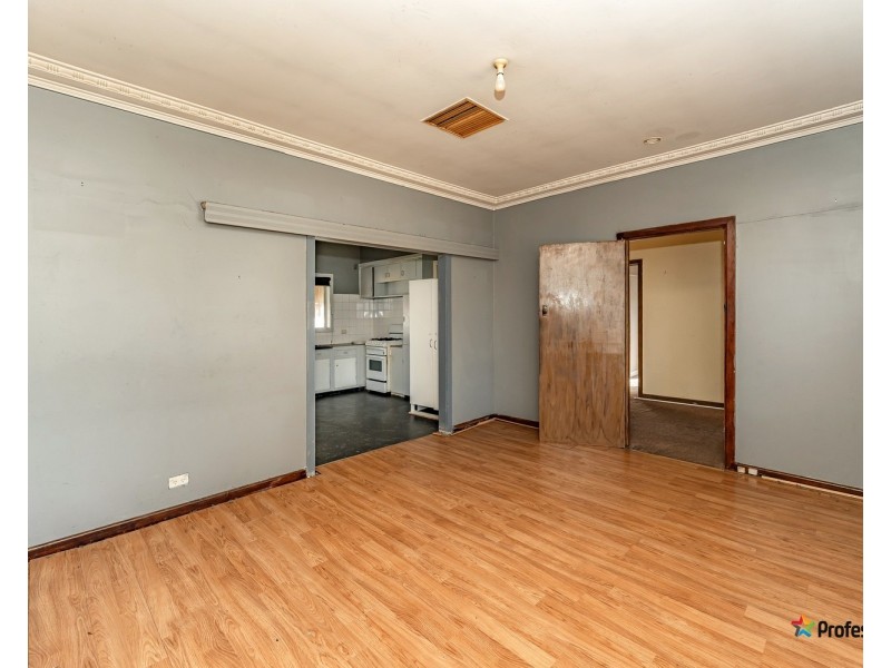 37 Dickinson Street, Hadfield VIC 3046