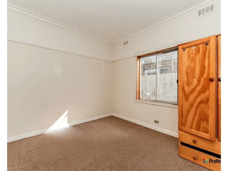 37 Dickinson Street, Hadfield VIC 3046