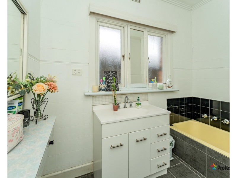 38 Langton Street, Glenroy VIC 3046