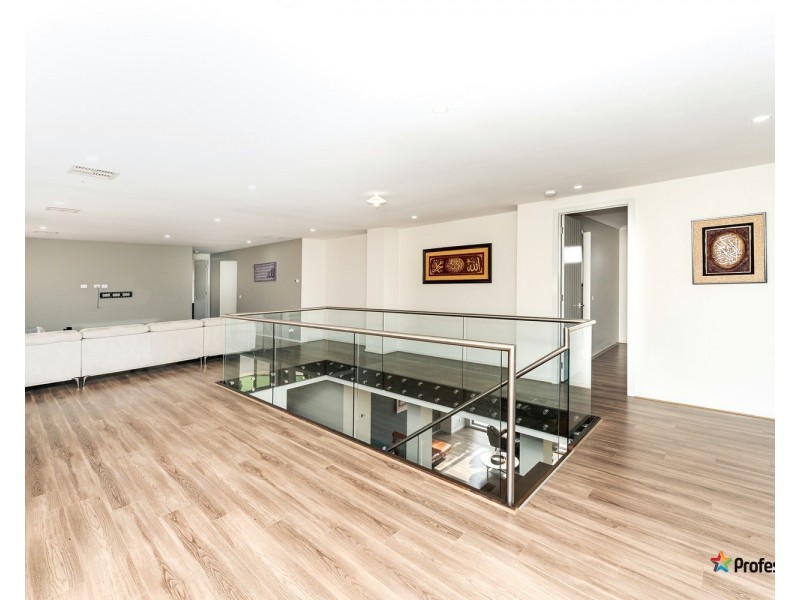 28 Precedence Drive, Craigieburn VIC 3064