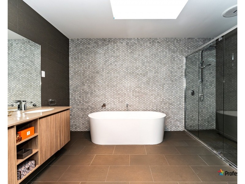 28 Precedence Drive, Craigieburn VIC 3064