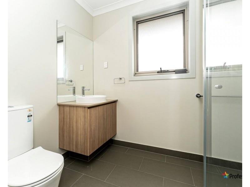 28 Precedence Drive, Craigieburn VIC 3064