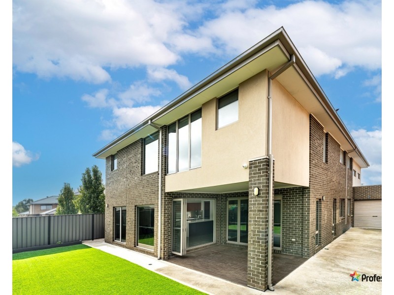 28 Precedence Drive, Craigieburn VIC 3064