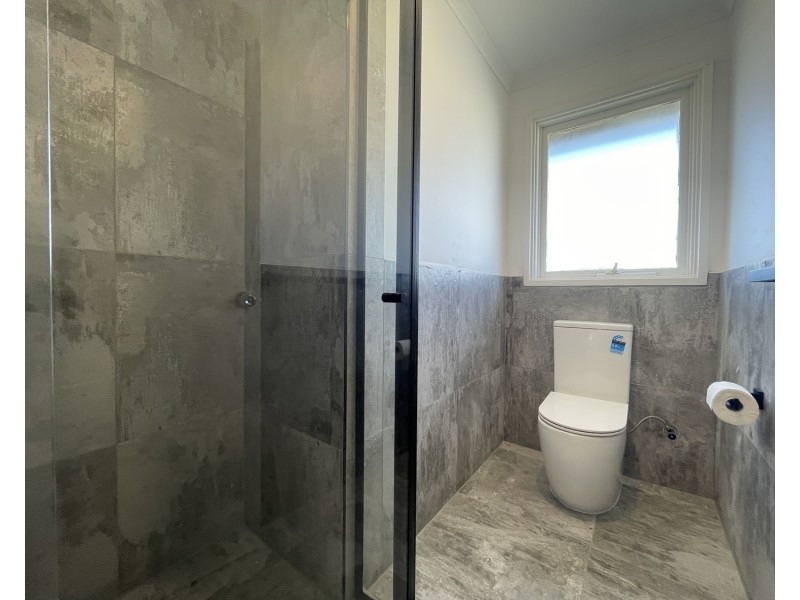 2 Whitehaven Court, Craigieburn VIC 3064