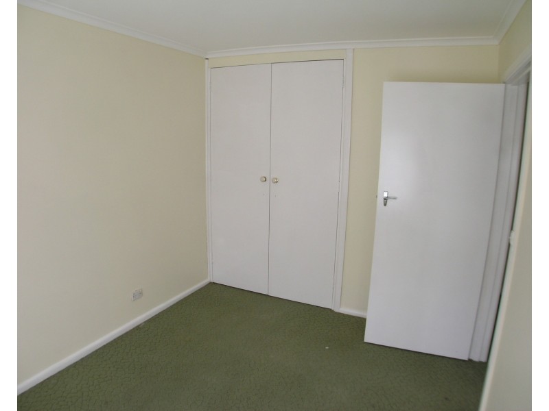 2/27 Grandview Street, Glenroy VIC 3046