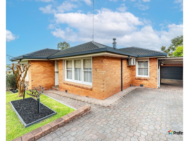 72 Moonee Boulevard, Glenroy VIC 3046
