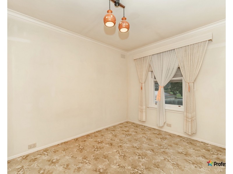 72 Moonee Boulevard, Glenroy VIC 3046