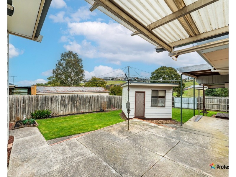 72 Moonee Boulevard, Glenroy VIC 3046