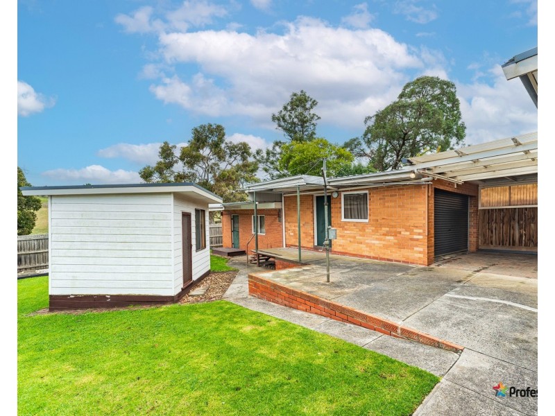 72 Moonee Boulevard, Glenroy VIC 3046