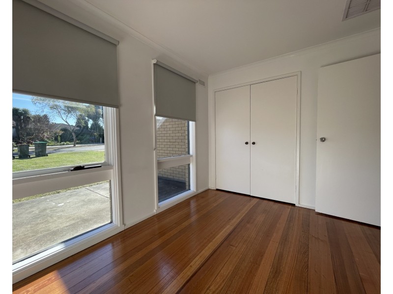 2 Whitehaven Court, Craigieburn VIC 3064