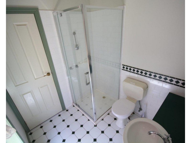 11 Bedford Street, Hadfield VIC 3046