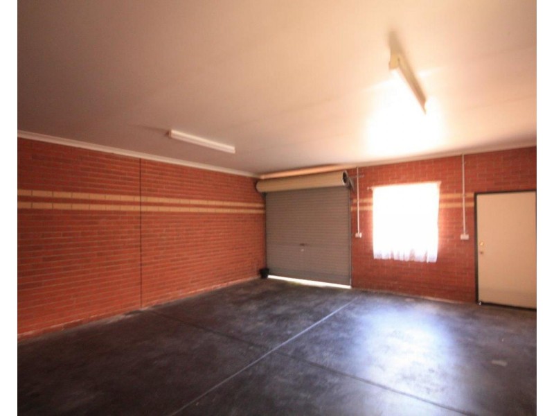 11 Bedford Street, Hadfield VIC 3046