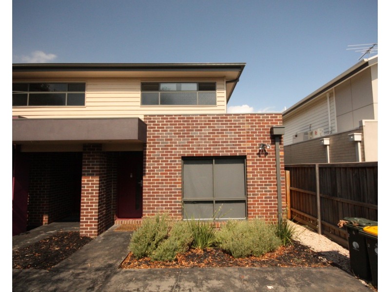 2/4 Shepherd Street, Glenroy VIC 3046