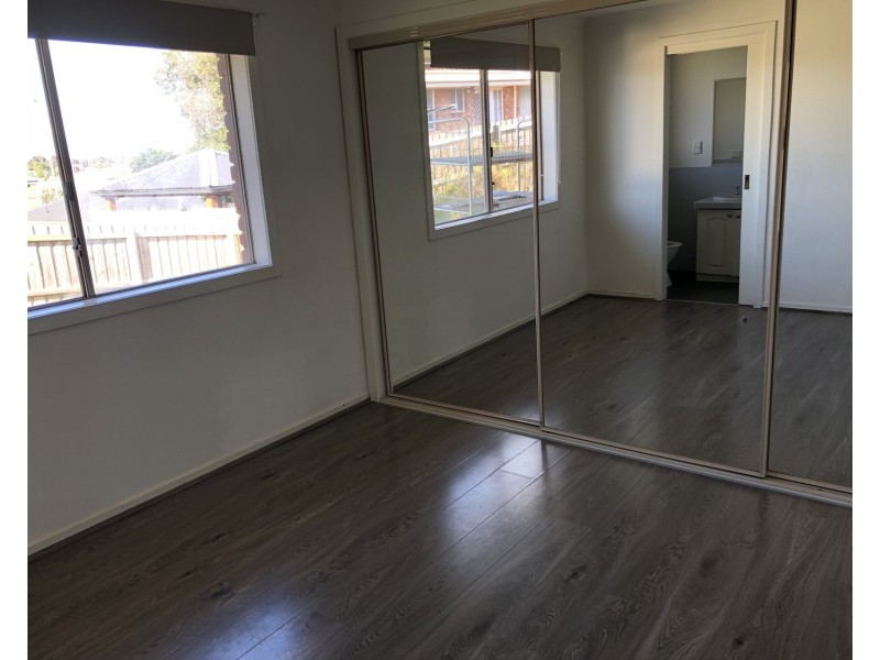 2 Linden Close, Meadow Heights VIC 3048