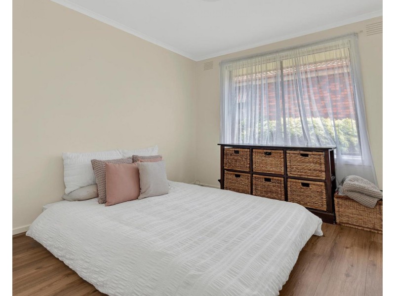 2/49 Chapman Avenue, Glenroy VIC 3046